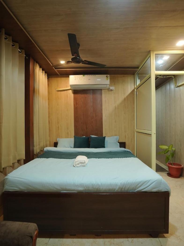 Yes Retreat Rishikesh酒店 外观 照片